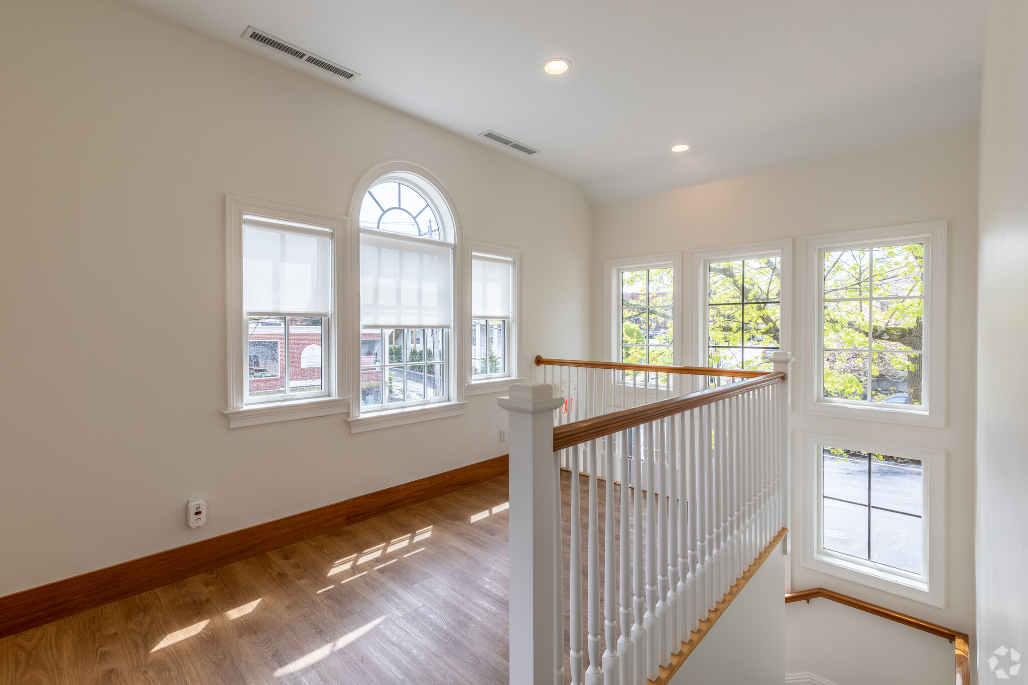 38 East Ave, New Canaan, CT for lease Interior Photo- Image 1 of 13