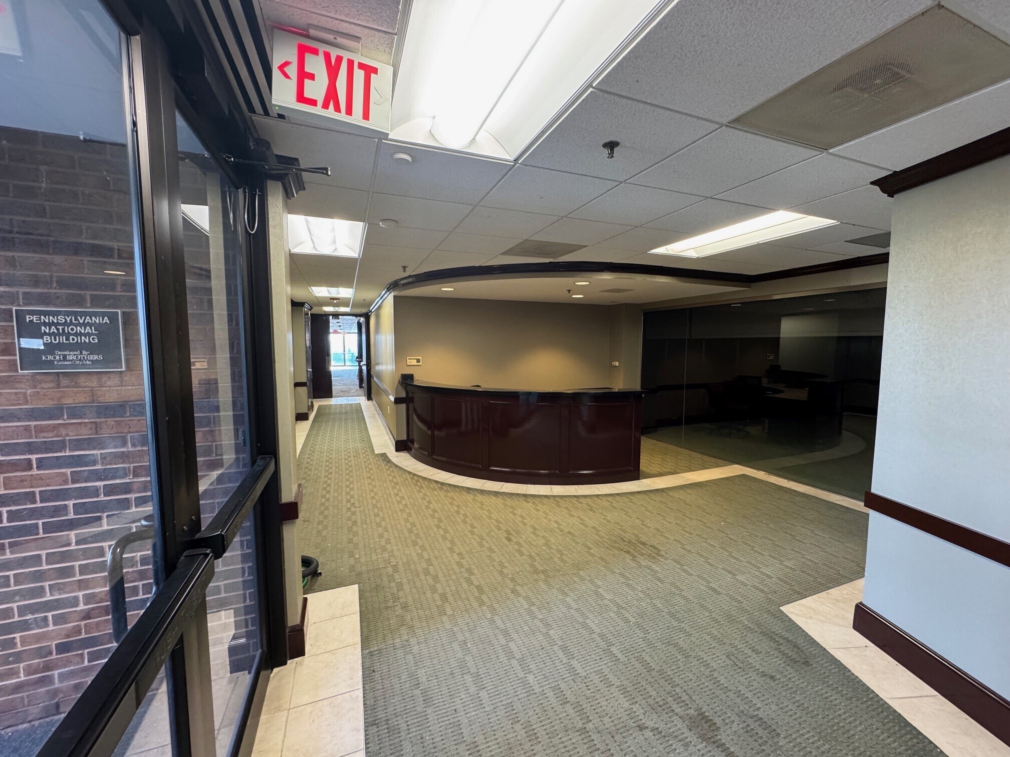 4370 W 109th St, Overland Park, KS for lease Interior Photo- Image 1 of 8