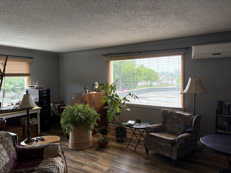 1616 Cloquet Ave, Cloquet, MN for sale - Building Photo - Image 3 of 13