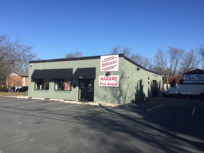 724 Old Dupont Rd, Wilmington, DE for sale Primary Photo- Image 1 of 1