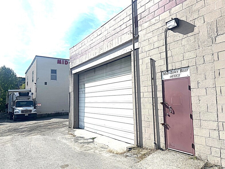 87 Water Hwy, Fitchburg, MA for sale - Building Photo - Image 3 of 23