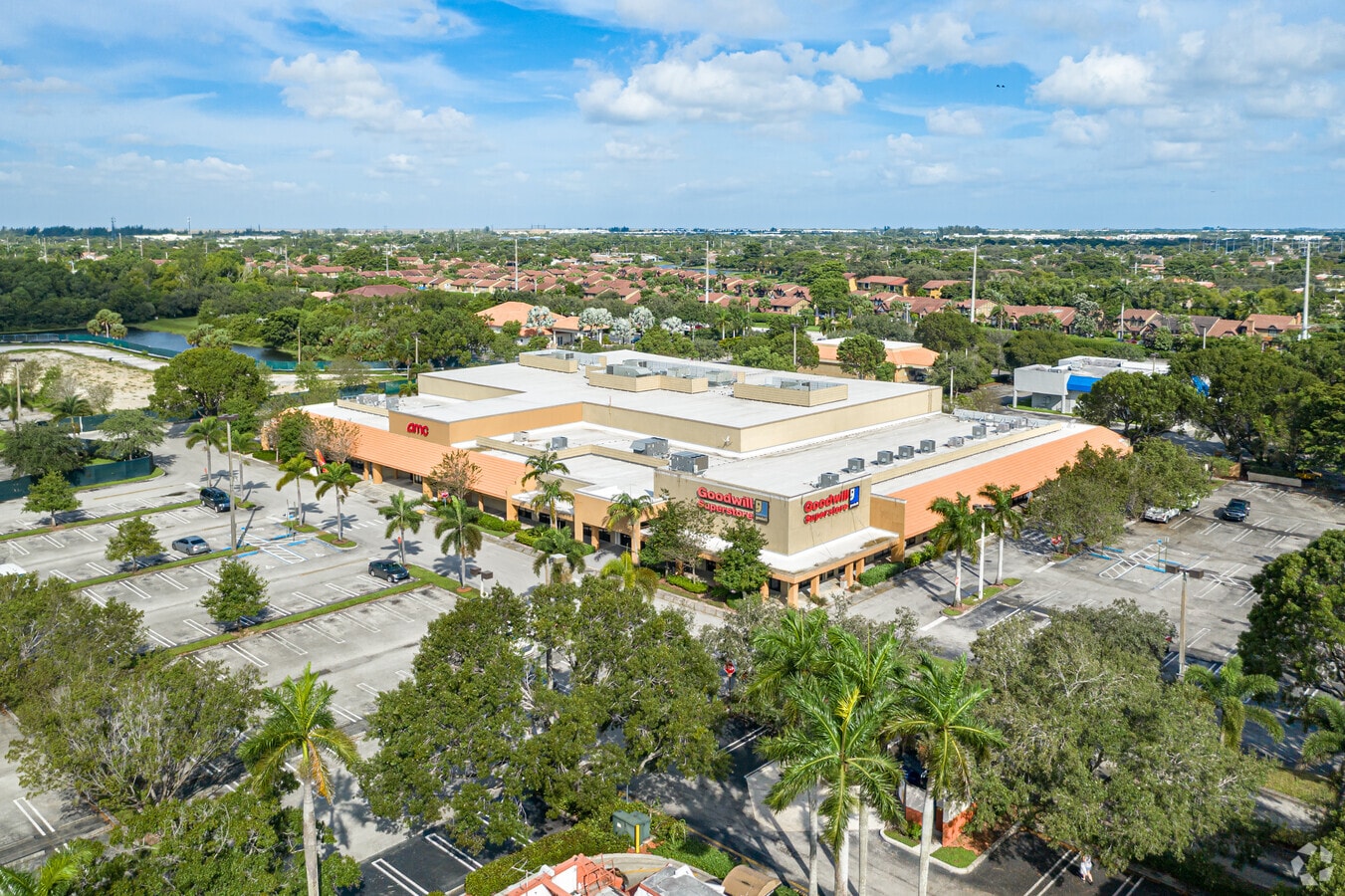4305 4385 N Pine Island Rd Sunrise - 4305 4385 N Pine Island Rd Sunrise FL Building Photo 1 HighDefinition