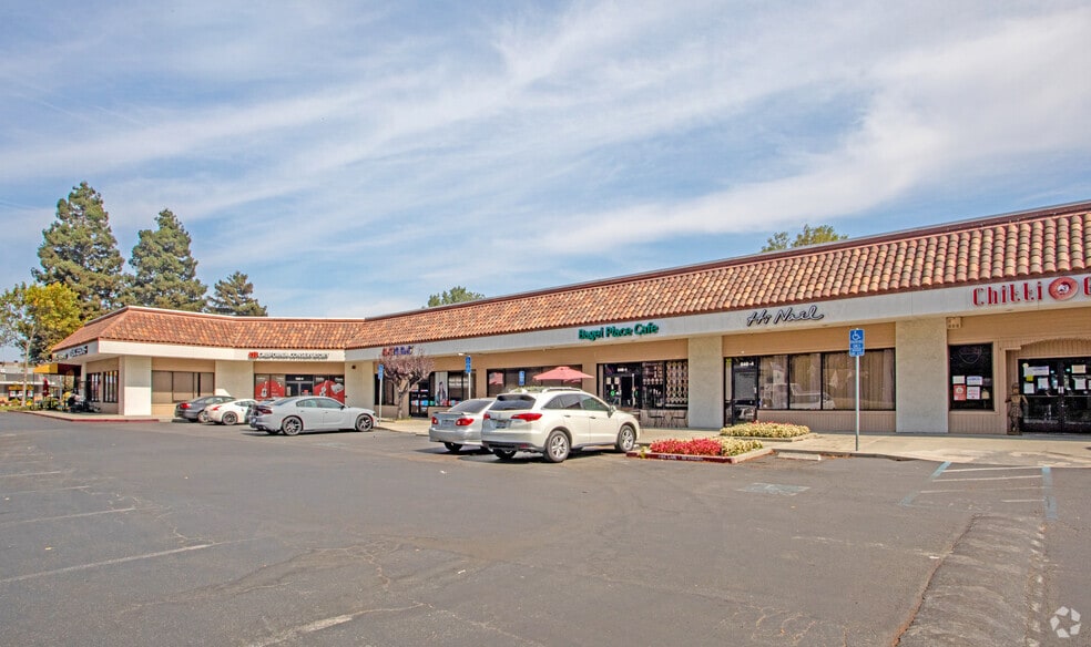 540-548 Lawrence Expy, Sunnyvale, CA for lease - Building Photo - Image 1 of 5