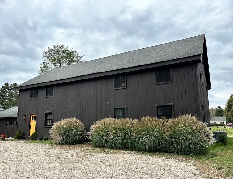 46 Library St, Salisbury, CT for sale - Building Photo - Image 1 of 1