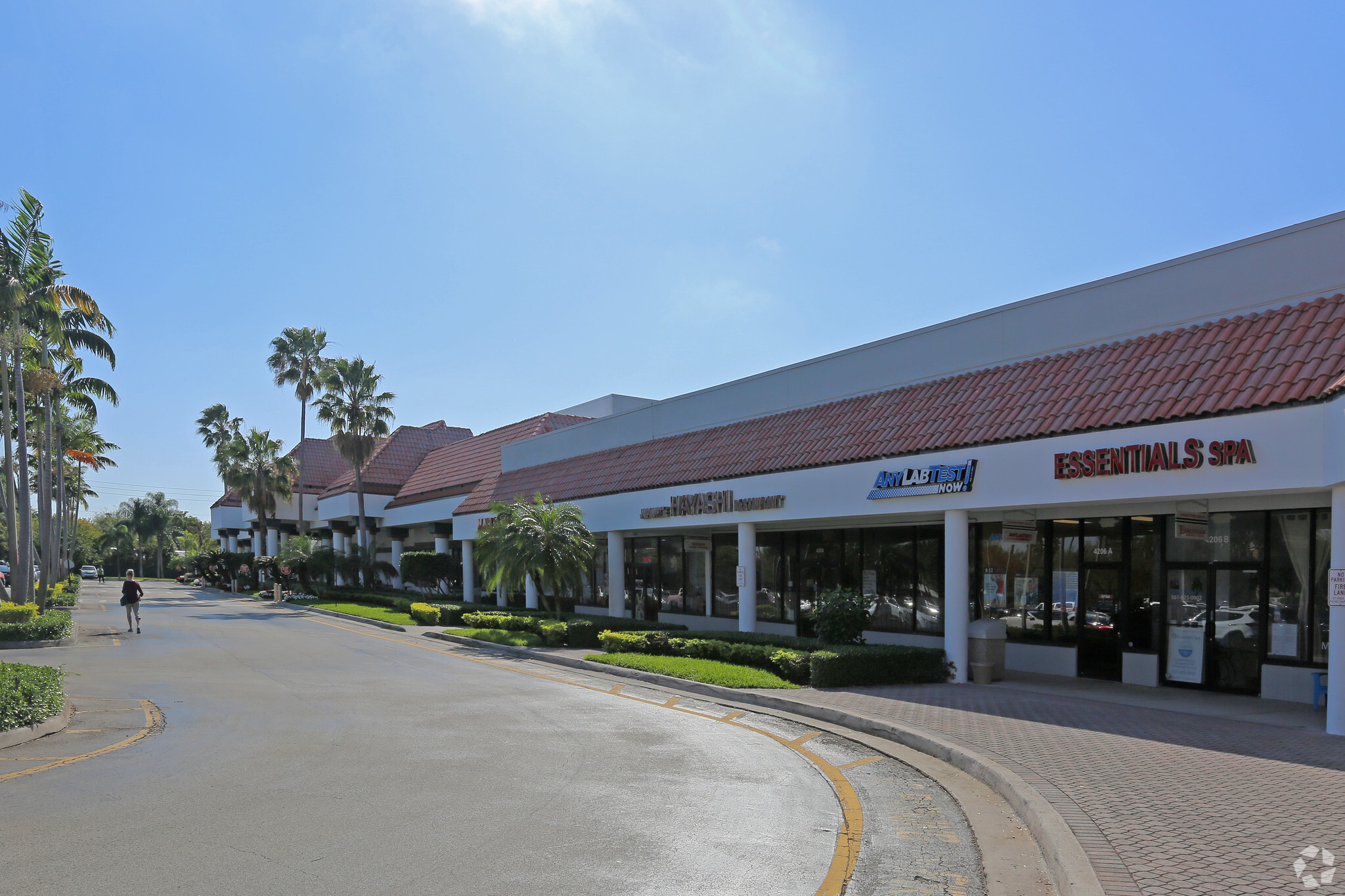 4200-4242 Northlake Blvd, West Palm Beach, FL for lease Building Photo- Image 1 of 13