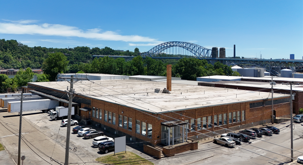 1 Sexton Rd, Mckees Rocks, PA for lease - Building Photo - Image 1 of 5