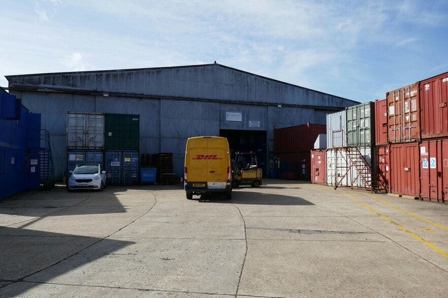 Merlin Way, Epping for lease - Building Photo - Image 3 of 6