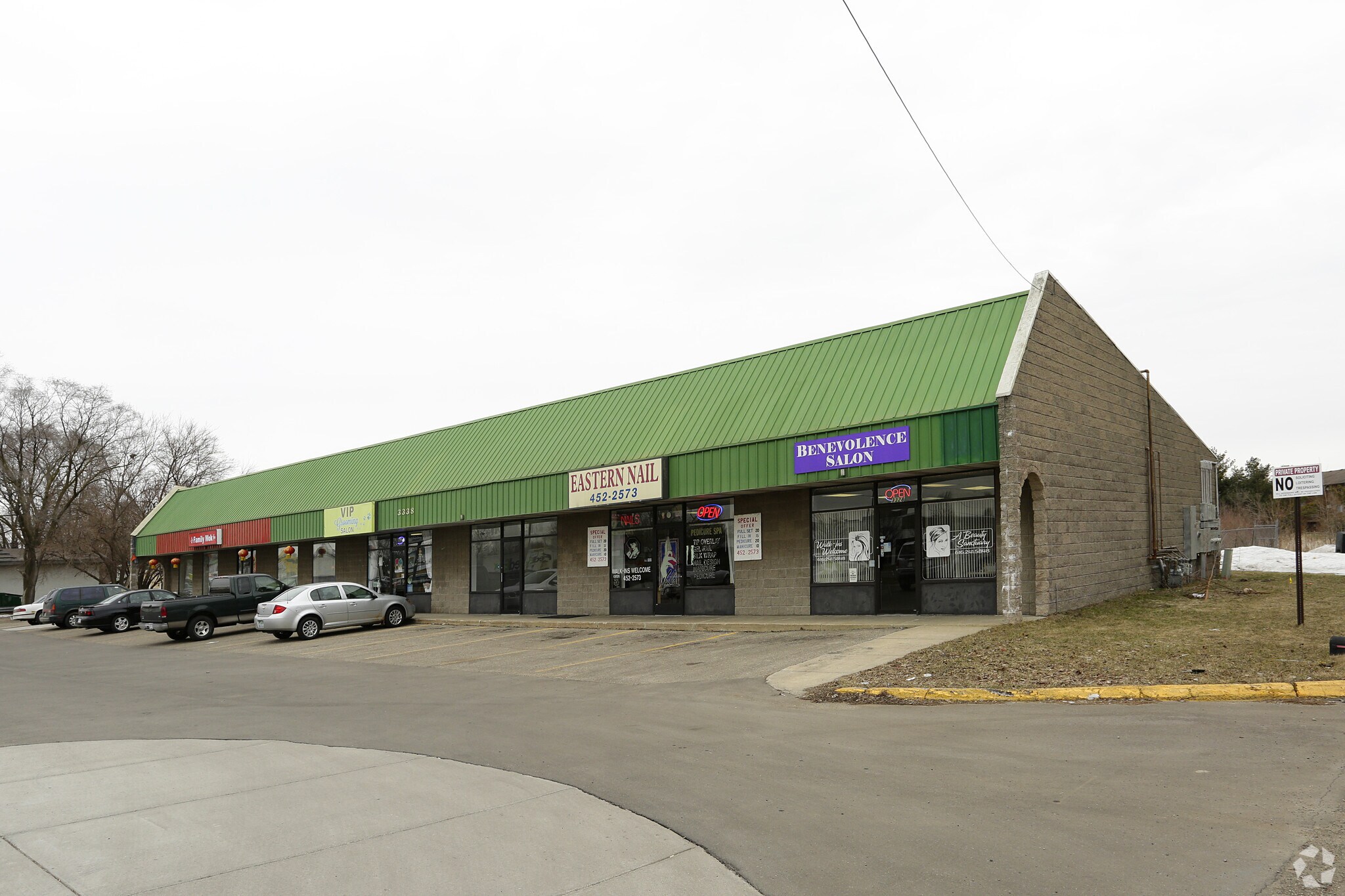 3328-3338 Eastern Ave SE, Grand Rapids, MI for sale Primary Photo- Image 1 of 1