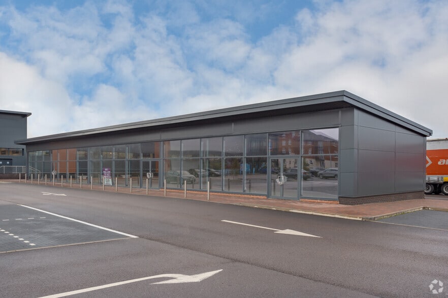 Riber Dr, Derby for sale - Primary Photo - Image 1 of 1