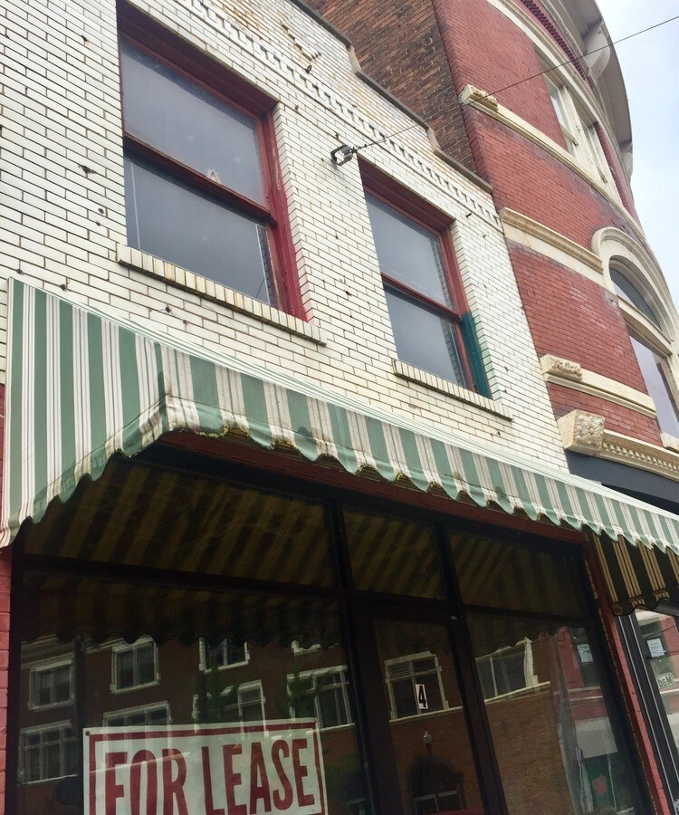 4 Pike St, Covington, KY 41011