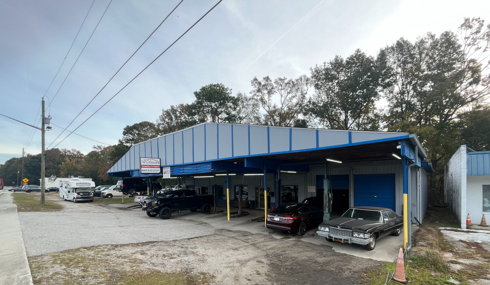 121 S Goose Creek Blvd, Goose Creek, SC for sale - Building Photo - Image 1 of 2