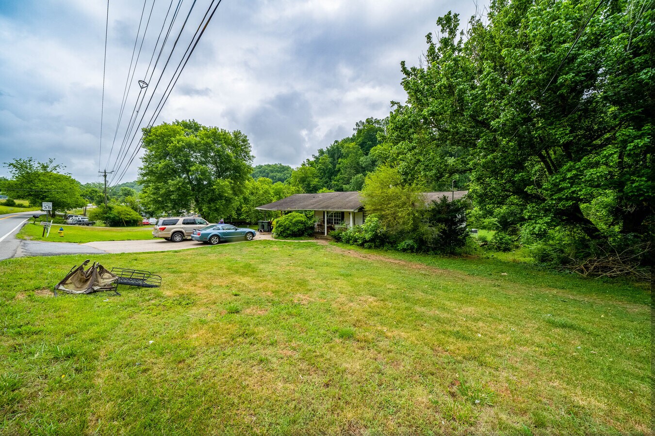 1433 Douglas Dam Rd, Sevierville, TN 37876