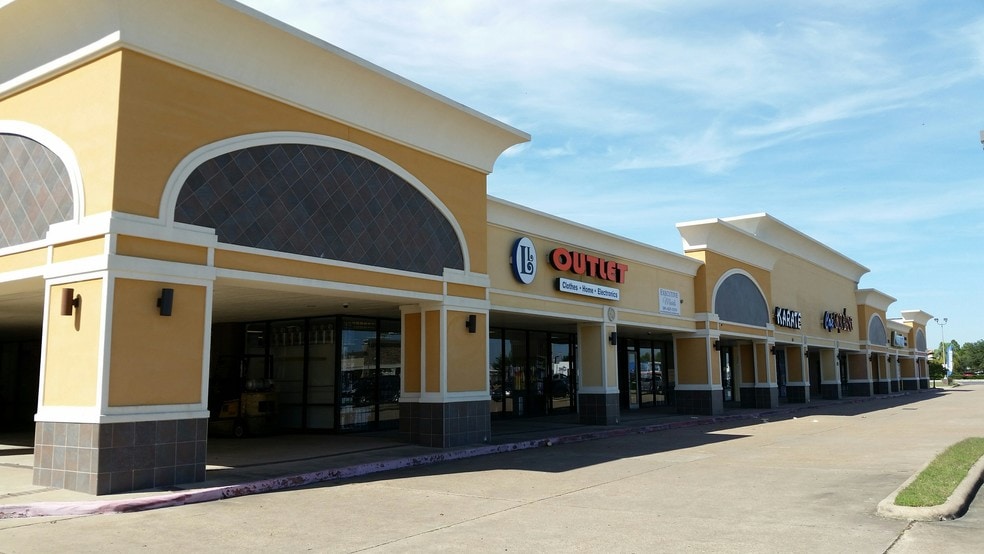 1621116231 Clay Rd, Houston, TX 77084 Clay Hills Plaza