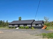 5571 State Route 5, Vernon NY - Pub