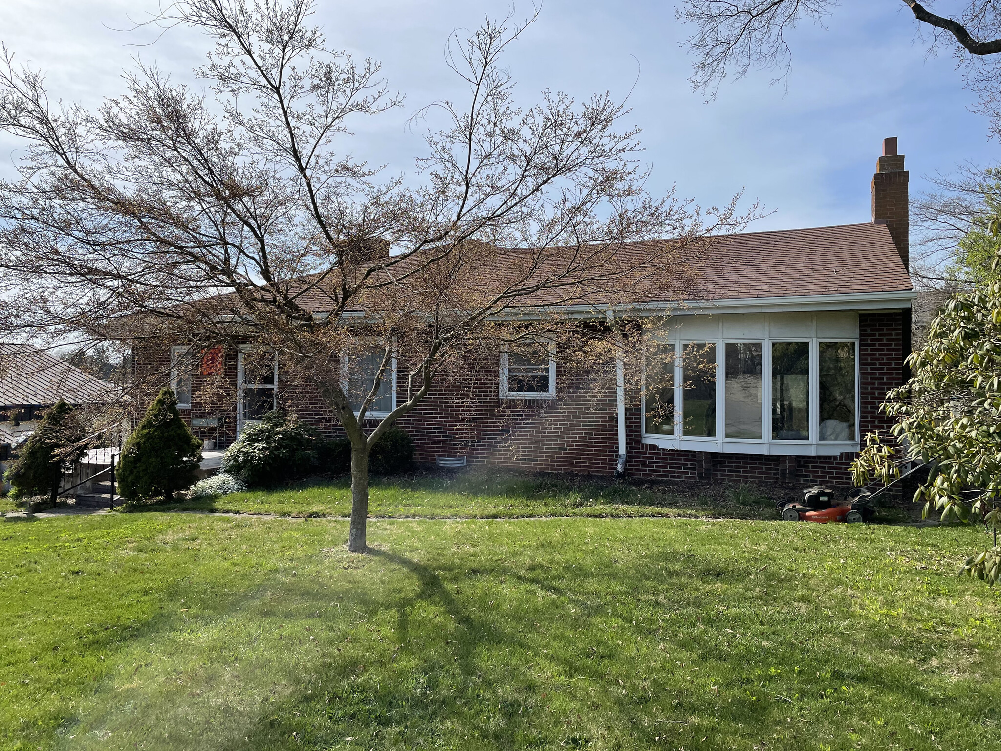 1303 N Main St, Blacksburg, VA for sale Primary Photo- Image 1 of 1