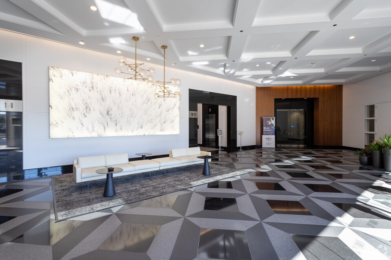 333 City Blvd W, Orange, CA 92868 City Tower