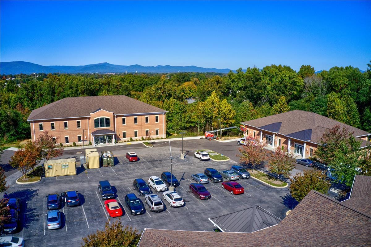 3070 Electric Rd, Roanoke, VA for lease Building Photo- Image 1 of 9