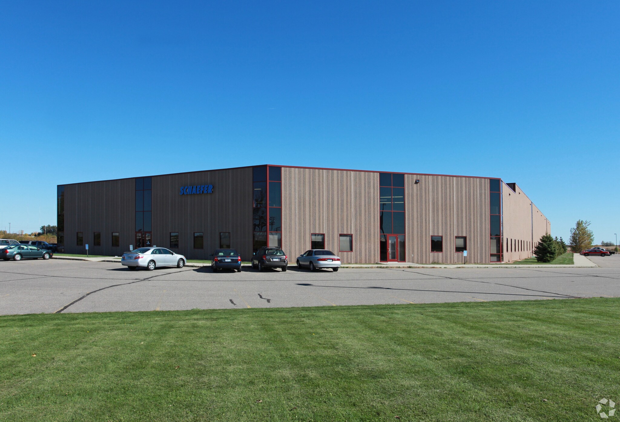 1 Industrial Blvd, Saint Cloud, MN for sale Primary Photo- Image 1 of 1