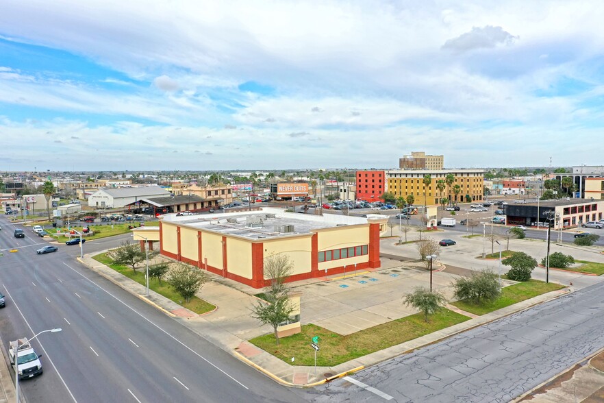 118 E Harrison Ave, Harlingen, TX for lease - Building Photo - Image 2 of 9