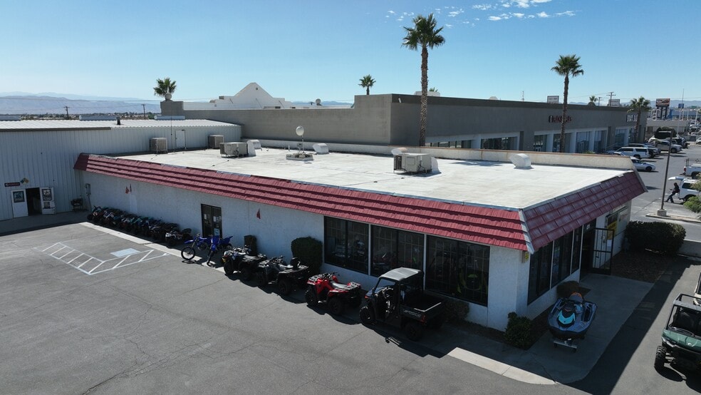 13815 Park Ave, Victorville, CA for lease - Building Photo - Image 3 of 6