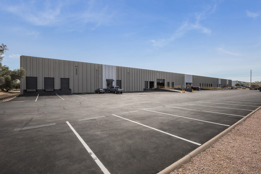 6607 W Boston St, Chandler, AZ for lease - Primary Photo - Image 1 of 4