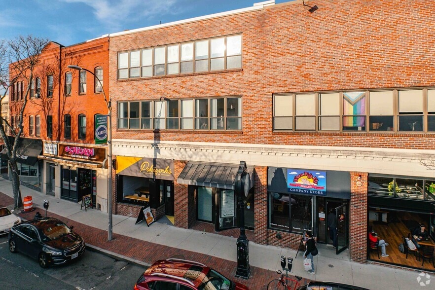 259-261 Elm St, Somerville, MA for lease - Building Photo - Image 3 of 5