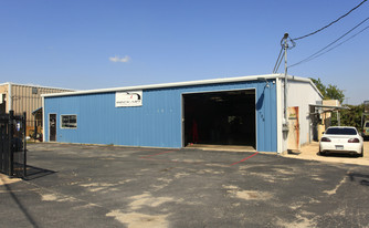 706 N Park Cir, Cedar Park TX - Warehouse