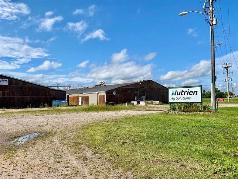 9072 County Road BB, Plainfield, WI for sale - Primary Photo - Image 1 of 14