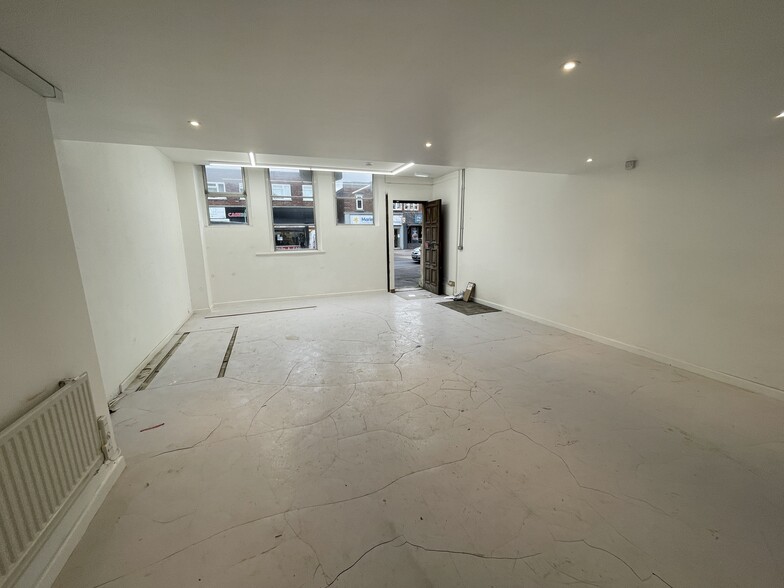 243 Ashley Rd, Poole for lease - Building Photo - Image 3 of 4