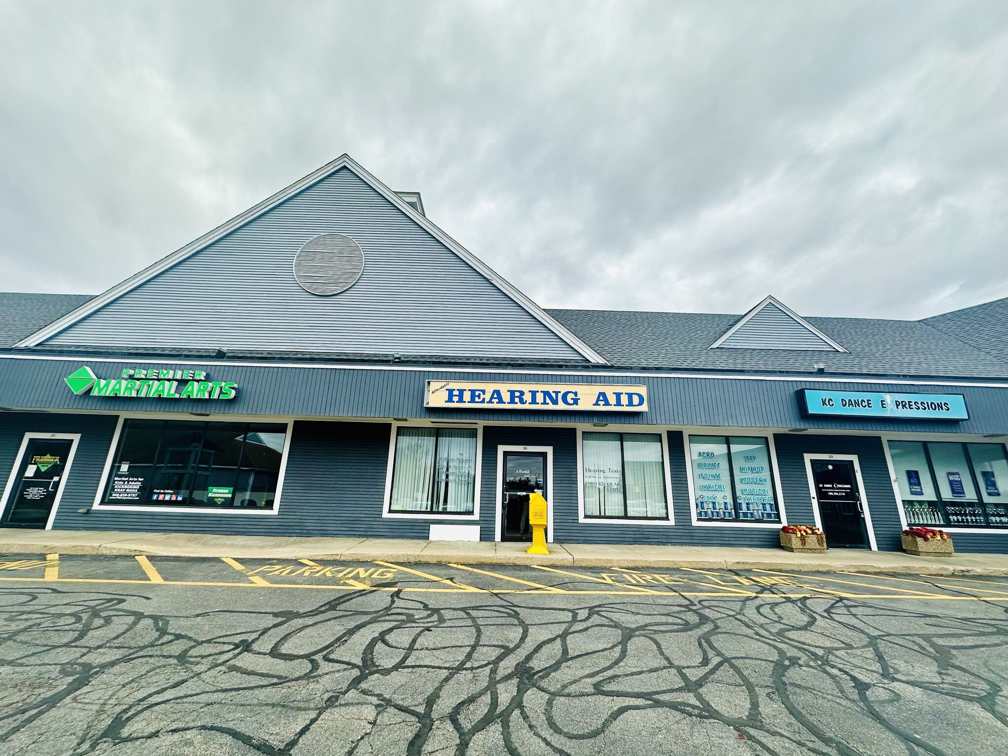 1470 Route 44, Raynham, MA for lease Building Photo- Image 1 of 5