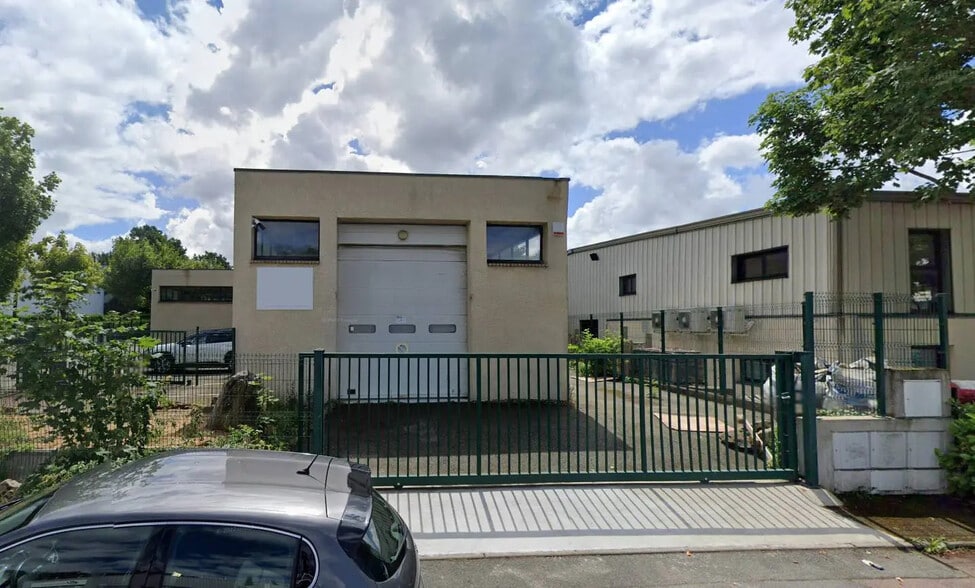 28 Rue Condorcet, Taverny for lease - Building Photo - Image 3 of 7