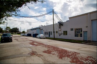 1110 Sligh Blvd, Orlando, FL for lease Interior Photo- Image 1 of 11