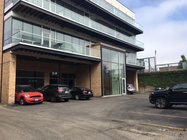 1755 N Damen Ave, Chicago, IL for lease - Building Photo - Image 3 of 27