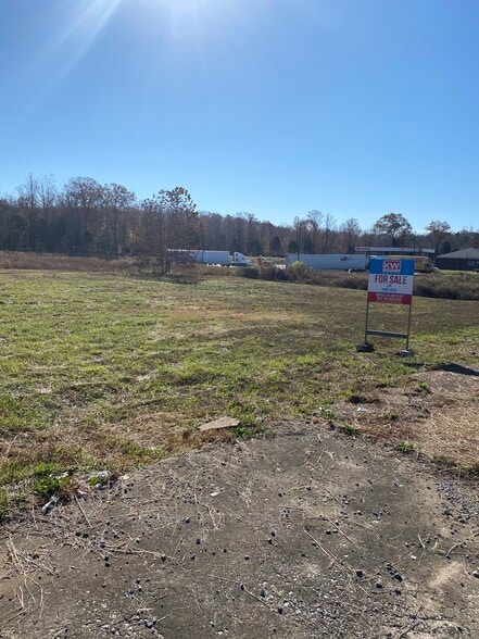 Highway 13, Hurricane Mills, TN for sale - Building Photo - Image 2 of 4