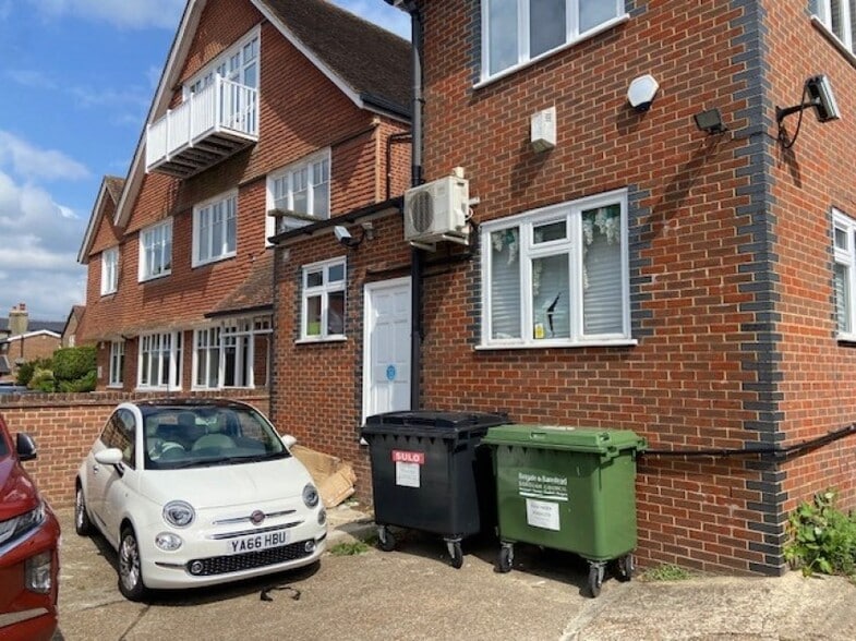 13 West St, Reigate for sale - Building Photo - Image 2 of 2