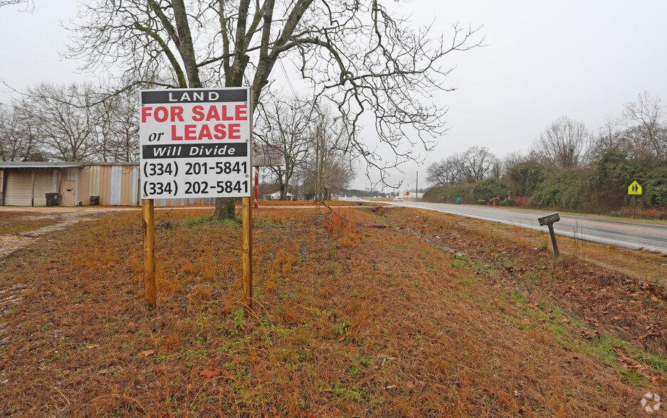 4300 Hwy 14, Millbrook, AL 36054