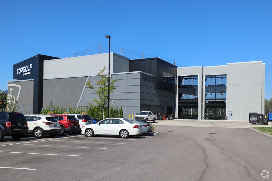 777 Dedham St, Canton, MA for sale - Building Photo - Image 2 of 4