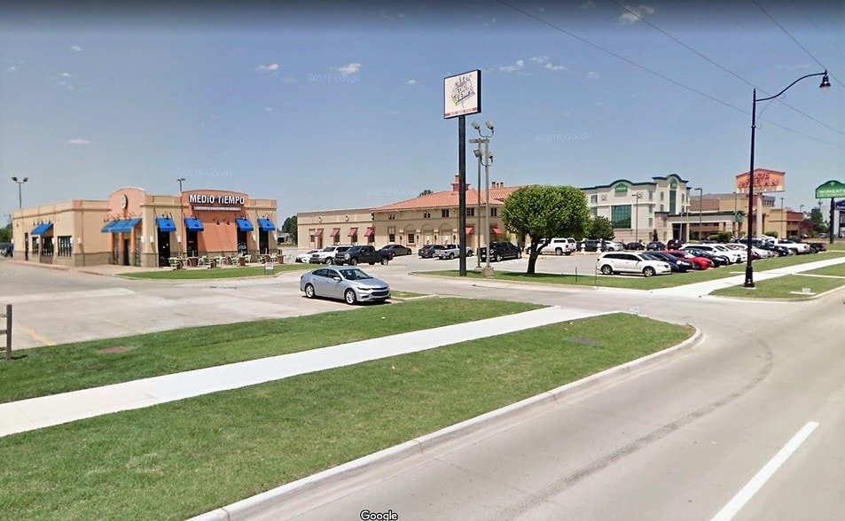 2035 S Meridian Ave, Oklahoma City, OK 73108