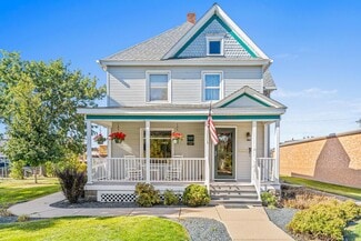 More details for 227 S Arch Ave, New Richmond, WI - Office for Sale