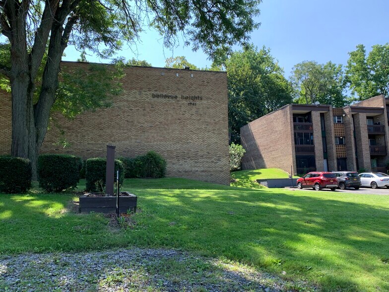 1741 W Onondaga St, Syracuse, NY for sale - Building Photo - Image 1 of 1