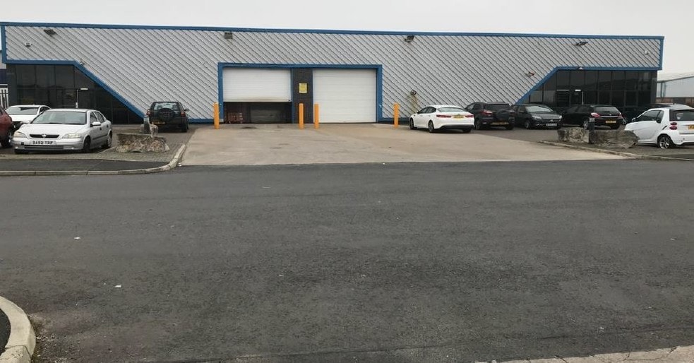 Units-6 -7 Amy Johnson Way, Blackpool for sale - Primary Photo - Image 1 of 1