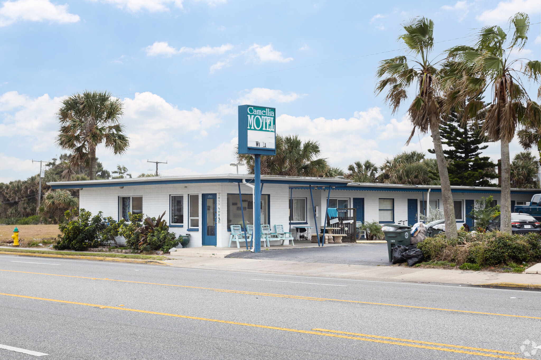 1055 Atlantic Ave, Daytona Beach, FL for sale Primary Photo- Image 1 of 1