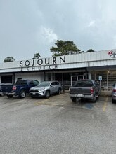 1649 N Gessner Dr, Houston, TX for lease Building Photo- Image 1 of 8