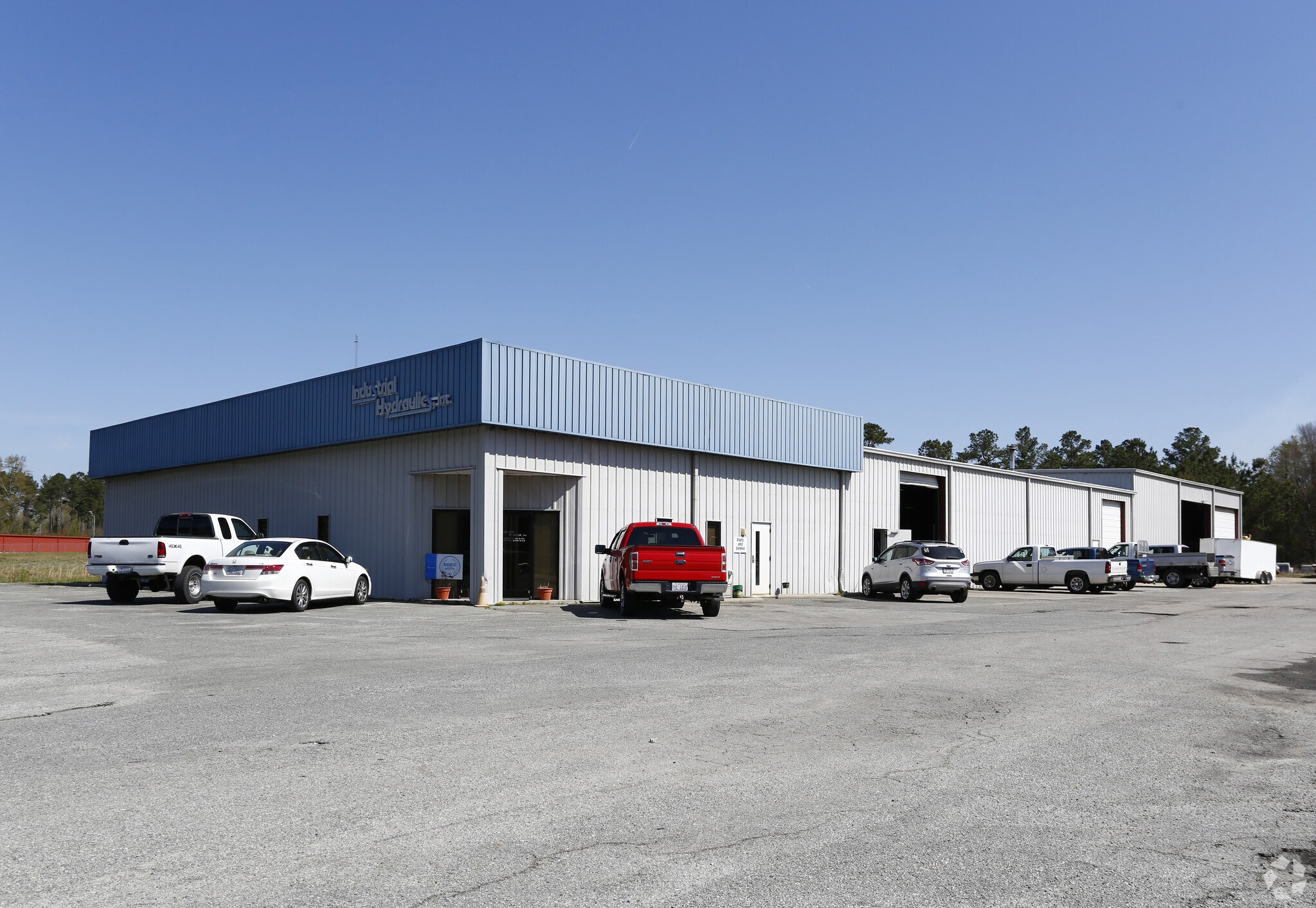 122 Crossover Rd, Beulaville, NC for sale Primary Photo- Image 1 of 1