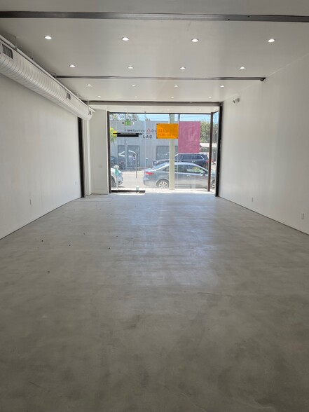 8461 Melrose Ave, West Hollywood, CA for lease - Building Photo - Image 2 of 15