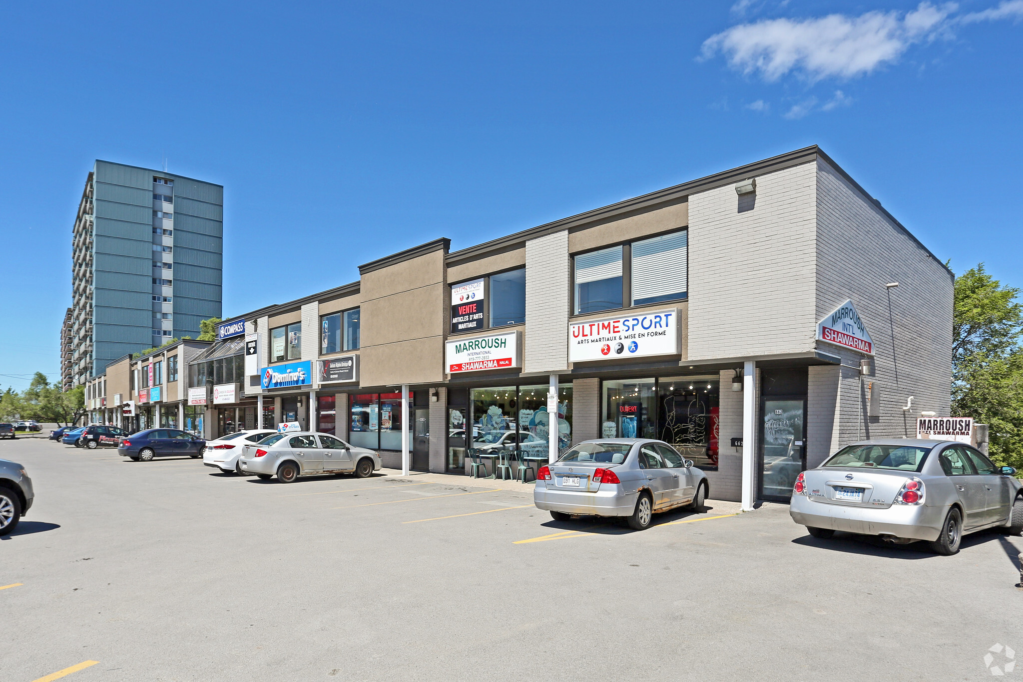 662-678 Boul Saint-Joseph, Gatineau, QC for lease Primary Photo- Image 1 of 4