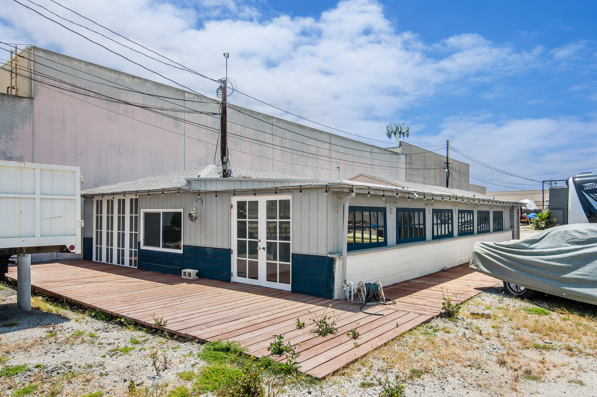 141 E 16th St, Costa Mesa, CA for sale Primary Photo- Image 1 of 1