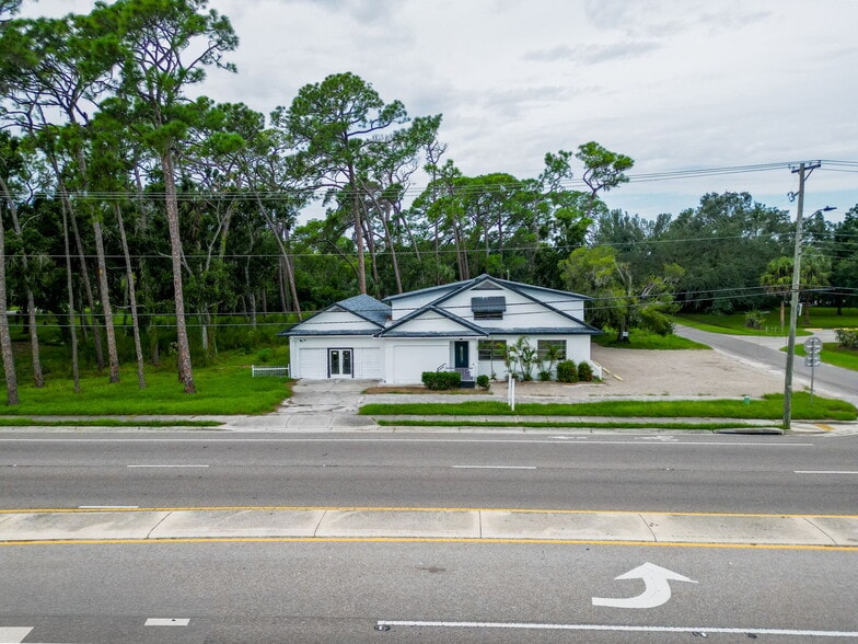 301 N US Highway 41, Ruskin, FL for lease - Building Photo - Image 3 of 65