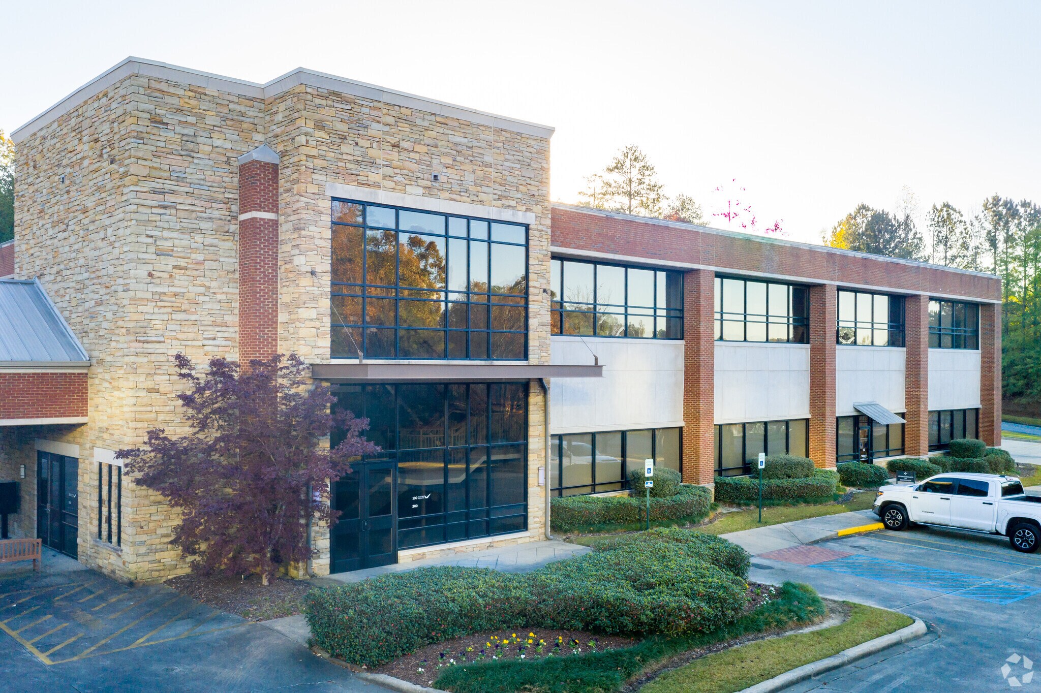 3570 Grandview Pky, Birmingham, AL for sale Building Photo- Image 1 of 1