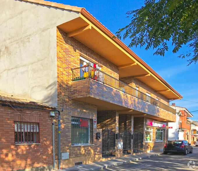 Calle San Sebastián, 5, Valdetorres de Jarama, Madrid for lease - Primary Photo - Image 1 of 2
